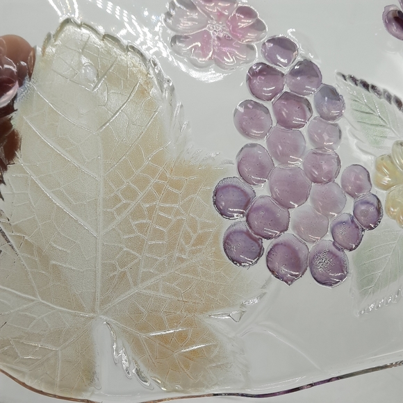 Vintage Clear Glass Serving Tray Dish Round Etched - Picture 6 of 7